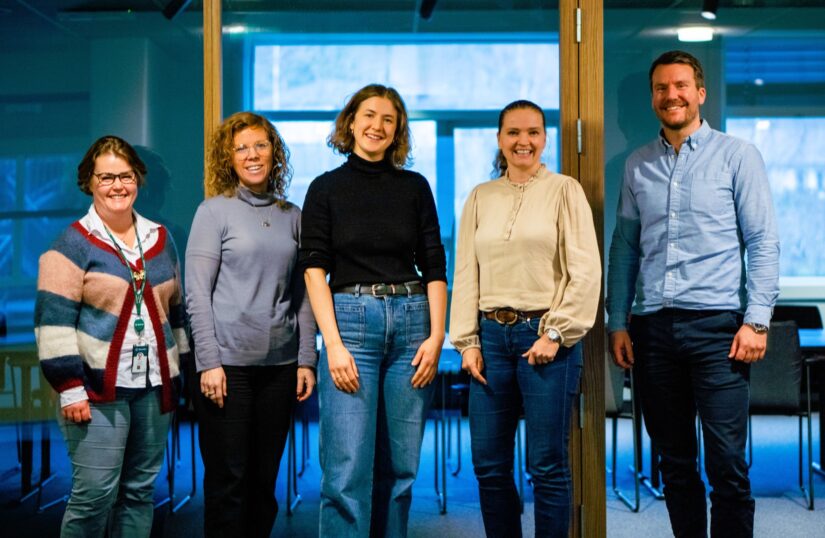 Teamet fra Kodeks og Stiftelsen Betanien samlet ved lanseringen av de nye nettsidene